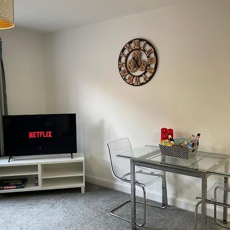 Fabulous One Bedroom Apartment In Ripon City Centre ภายนอก รูปภาพ