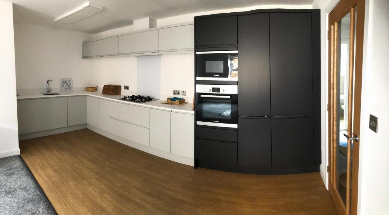 Fabulous One Bedroom Apartment In Ripon City Centre ภายนอก รูปภาพ